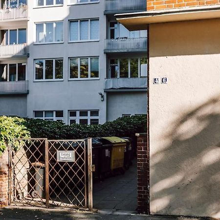 Komplett Neu: 2-Zi Zentral Im Altbau. 24H-Checkin キール エクステリア 写真
